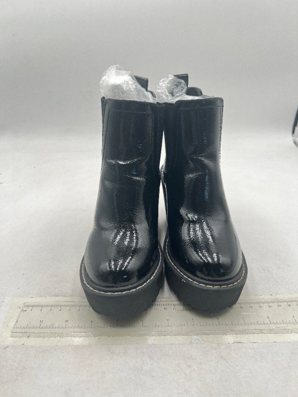 Black Women's Comfy Chelsea Chunky Heel Elastic Chunky Heel Lug Sole Ankle Boots